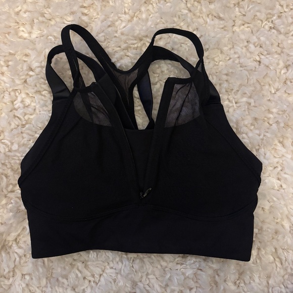Lulu Sports Bra - Picture 1 of 2